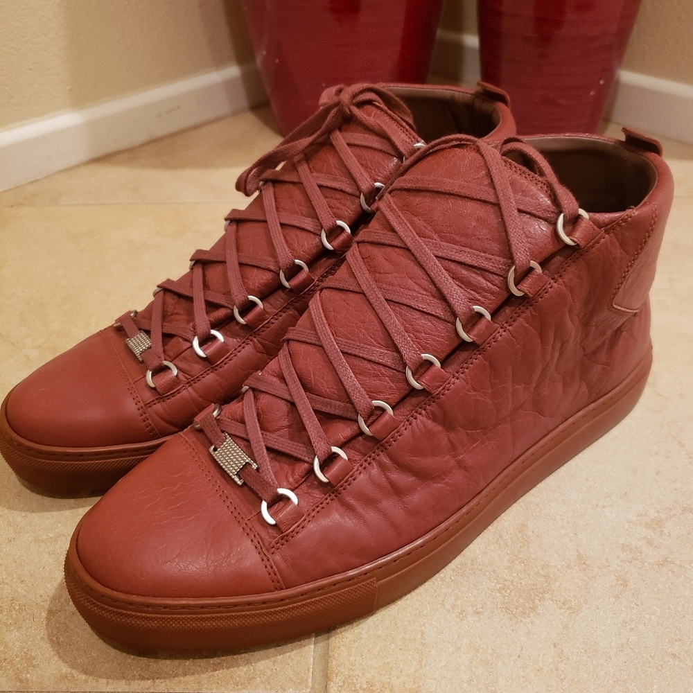 Sold Balenciaga Arena